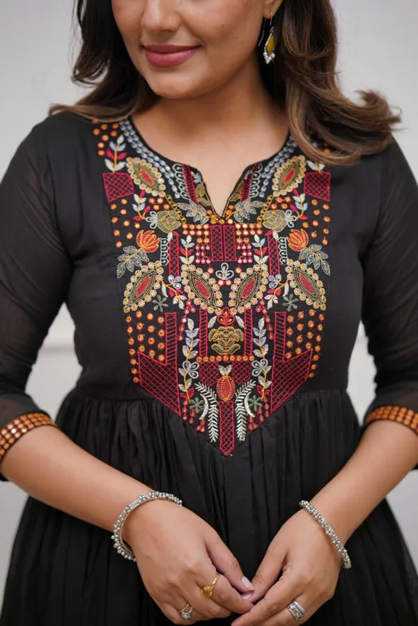 Black_Georgette_Embroidered_Anarkali_Suit_Set_For_Women