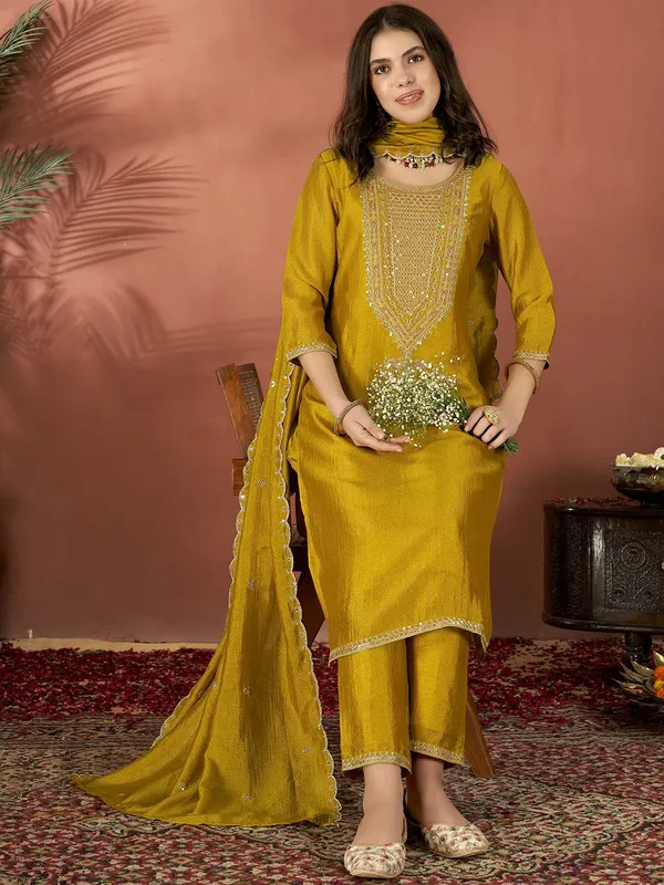 Mustard_Yellow_Silk_Embroidered_Kurta_Set_For_Women