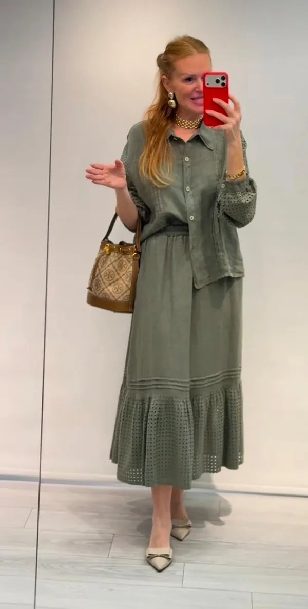Olive_Green_Cotton_Linen_With_Schiffli_Skirt_Co-Ord_Set_For_Women