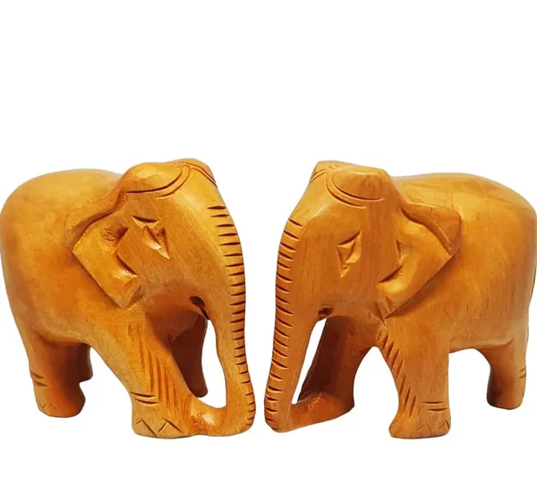Handcrafted_Wooden_Camel_Figurine_With_Intricate_Jali_Work_And_Carved_Elephant_Pair_And_Natural_Finish_Decorative_Showpiece_Pack_Of_2