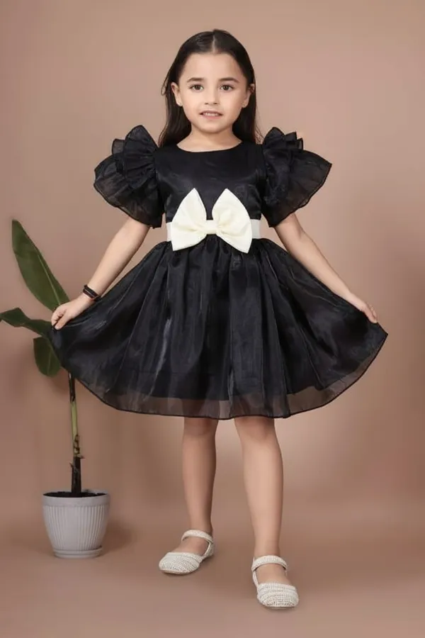 Black_And_White_Gimichu_Premium_Dress_For_Baby_Girls