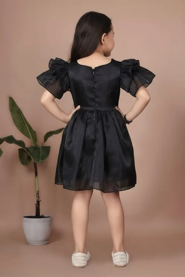 Black_And_White_Gimichu_Premium_Dress_For_Baby_Girls