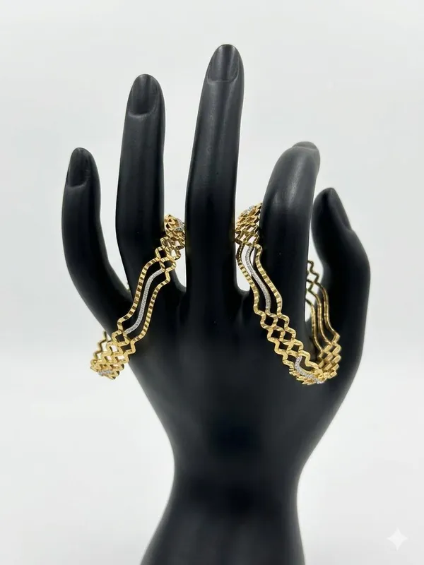 Gold_Tone_Wave_Pattern_Bracelet_for_Women
