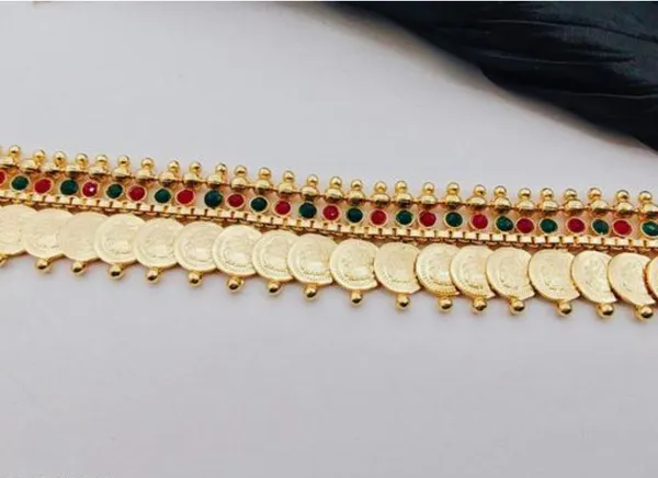 Traditional_Gold_Toned_Lakshmi_Kasu_Mala_Coin_Necklace_Set_With_Earrings