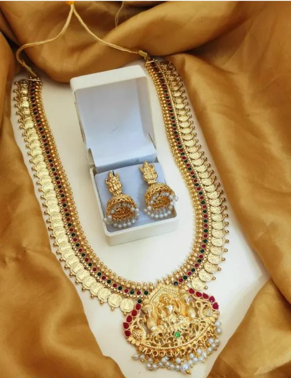 Traditional_Gold_Plated_Lakshmi_Coin_Necklace_Set_With_Matching_Jhumka_Earrings