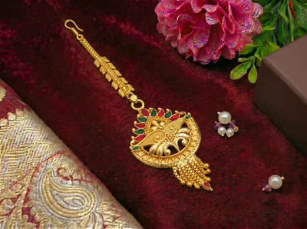 Mansi_Jewl_Point_Traditional_Gold_Plated_Maang_Tikka_for_Women_|_Ethnic_Chandbali_Style_Matha_Patti_with_Pearl_Design_for_Bridal_&_Festive_Wear