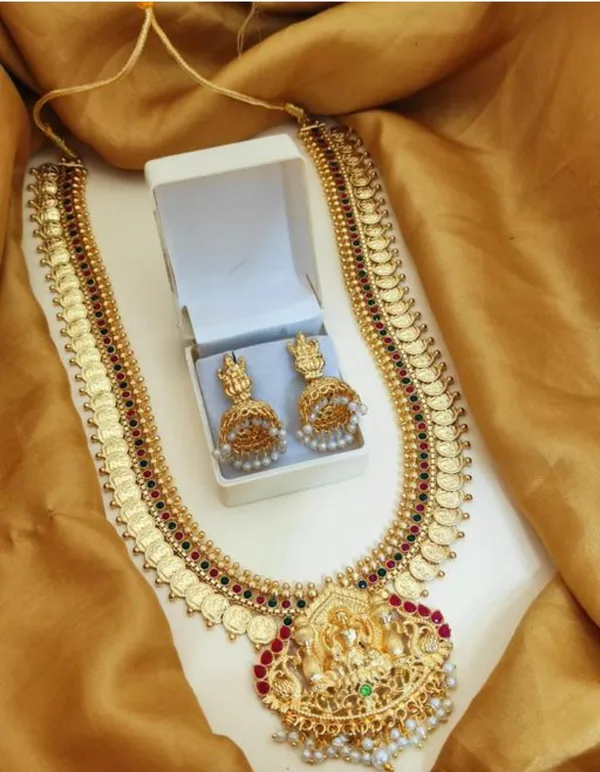 Traditional_Gold_Plated_Lakshmi_Coin_Necklace_Set_With_Matching_Jhumka_Earrings