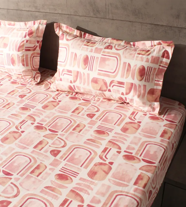 HCS_Living_Emperor_Collection_144_TC_Super_king_Size_Bedsheet_with_2_Pillow_Covers
