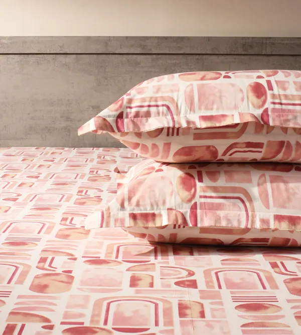 HCS_Living_Emperor_Collection_144_TC_Super_king_Size_Bedsheet_with_2_Pillow_Covers