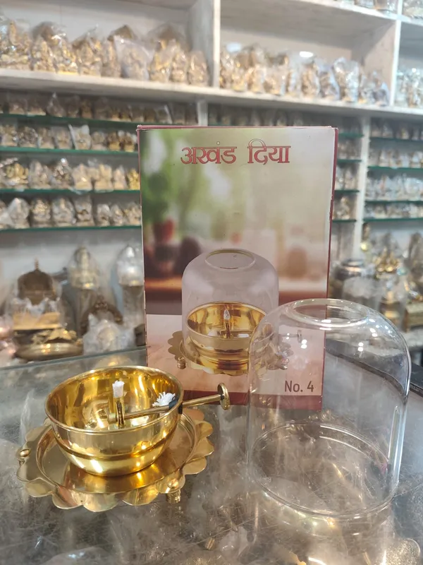 Brass_Aakhand_Diya_For_Home_Decor
