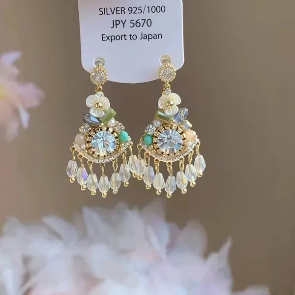Long_Fringe_Earrings