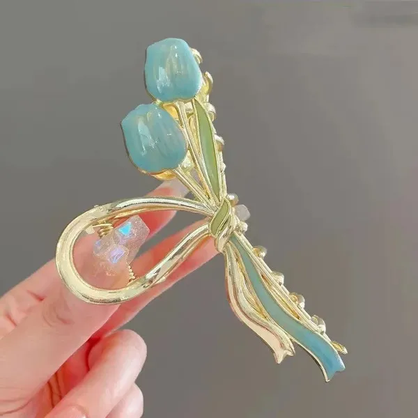 Modern_Hair_Claws_-_Blue_Tulip