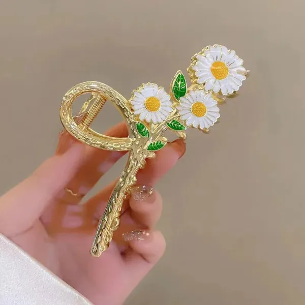 Modern_Hair_Claws_-_Daisy