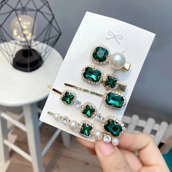 Bow_knot_diamond_metal_hair_clip_-_Dark_Green_Diamond