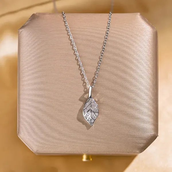 Stainless_Steel_Pendant_-_Silver_Medium_Leaf