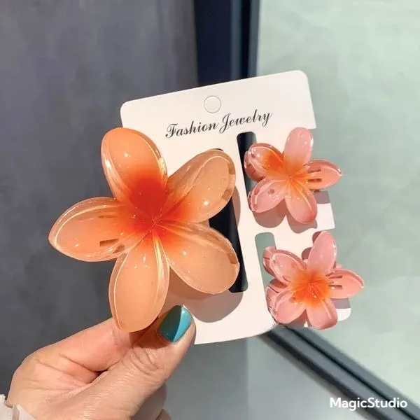 Orange_Three-Piece_Set_Clip