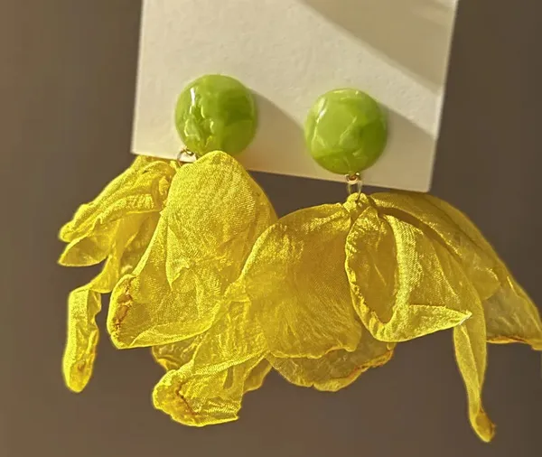 Green-Yellow_Chiffon_Earring