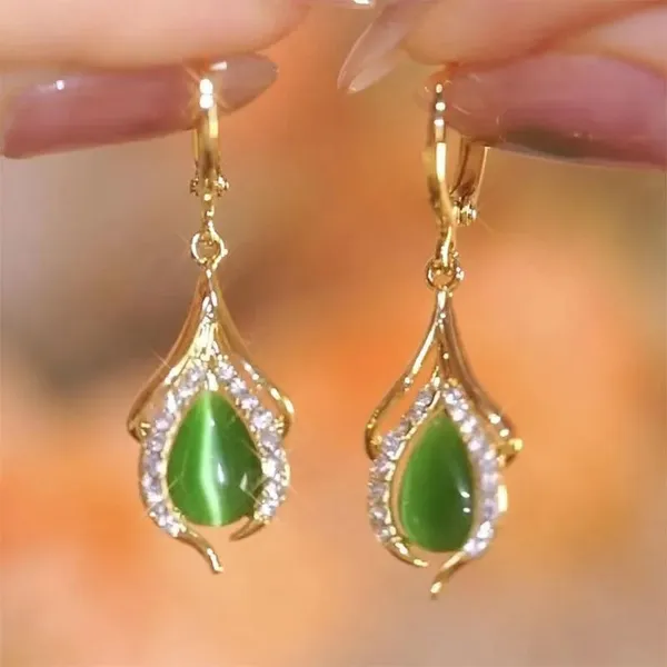Light_Green_Water_Drop_Earring