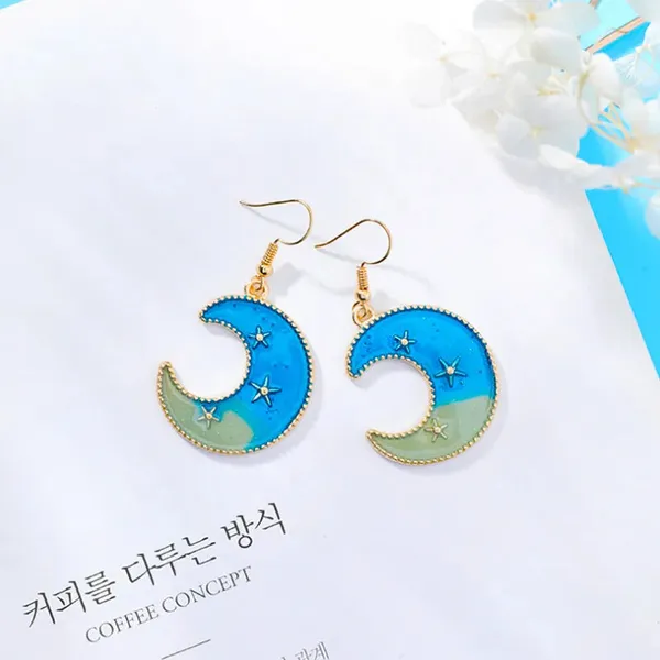 Gradient_Moon_Earring