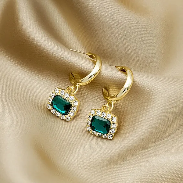 Rhinestones_Drop_Earrings