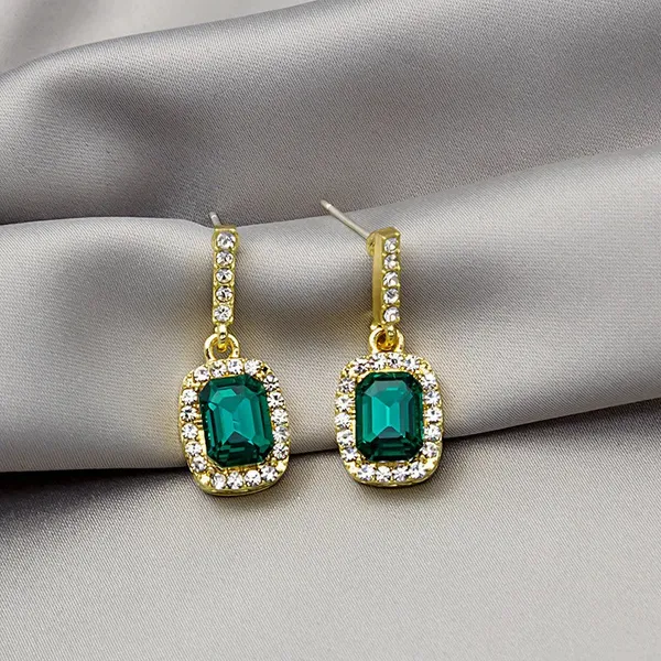 Rhinestones_Drop_Earrings