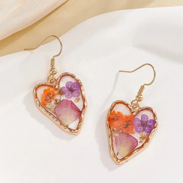 Sunset_Blossom_Heart_Resin_Earring