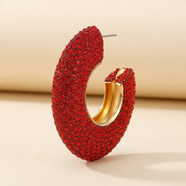 C-Shaped_Studs_-_Red