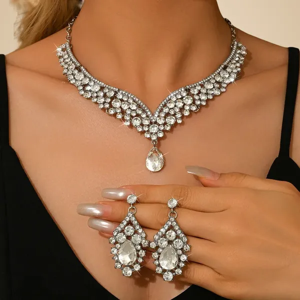 Necklace_Set_Rhinestone_-_Silver_and_White