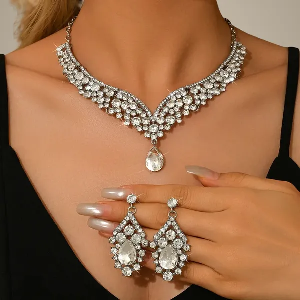 Necklace_Set_Rhinestone_-_Silver_and_White