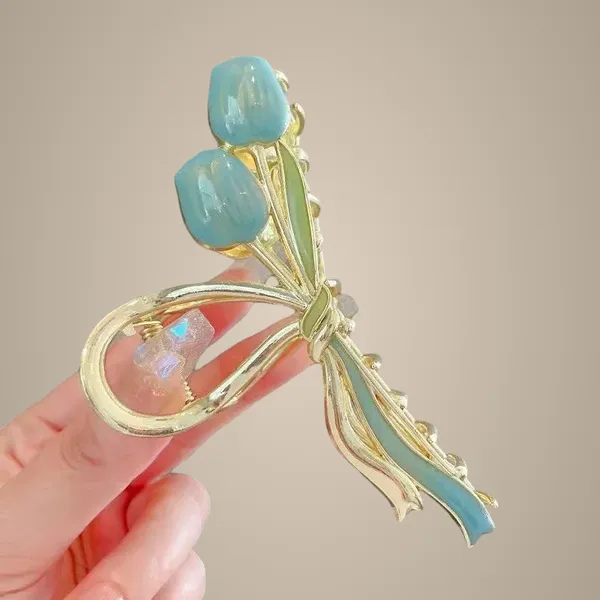 Modern_Hair_Claws_-_Blue_Tulip