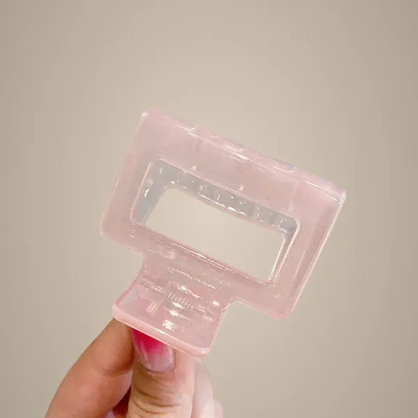 Korean_elegant_hair_claw_clip_-_Jelly_Light_Pink