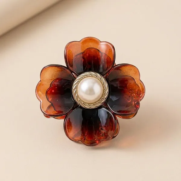 Classic_Flower_Hair_Claws_-_Amber