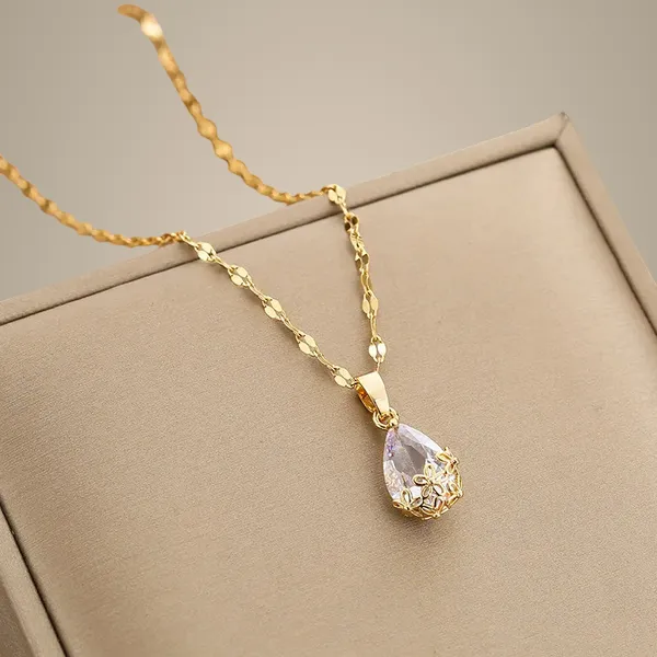 Gold_Plated_Pendant_-_White_water_drops