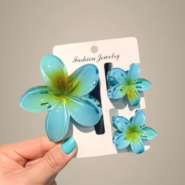 Blue_Three-Piece_Set_Clip
