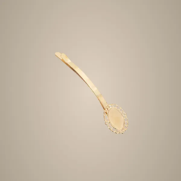 Korean_Style_Metal_Hair_Clip_(single_piece)