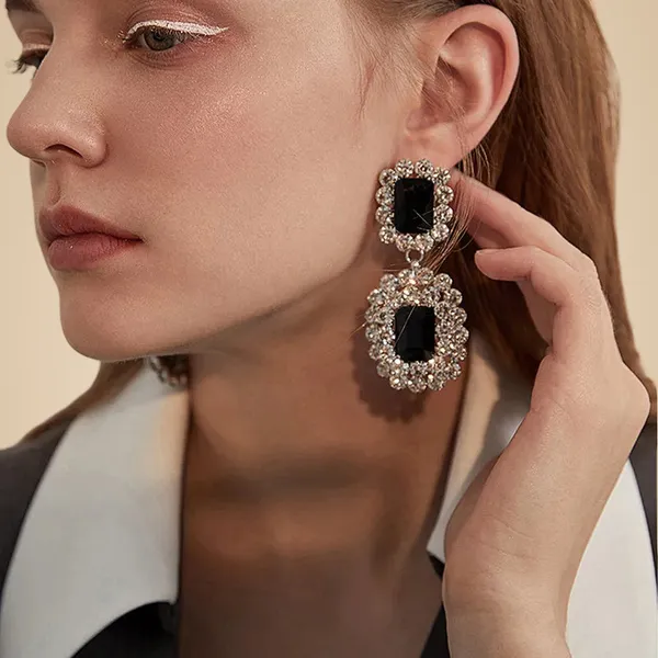 Black_Gemstones_Drop_Earring