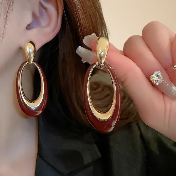 Oval_Drop_Earrings_-_Maroon