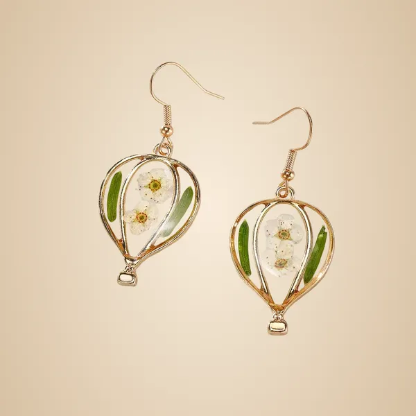 Resin_Drop_Earrings_-_Green_Leaves_and_White_Flowers_Hot_Air_Balloon