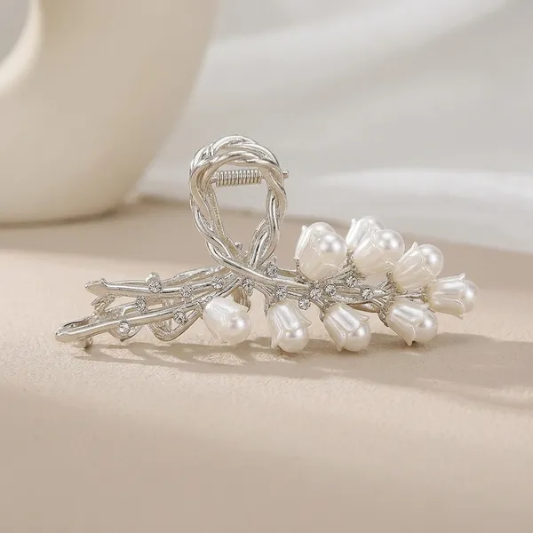 Large_Size_Tassel_Metal_Hair_Clip_-_Sixteen_Bellflowers