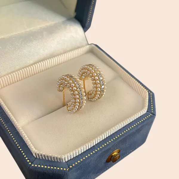 C_Shape_Pearl_Gold_Plated_Ear_Stud