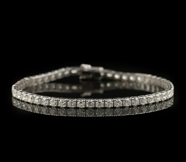 Darsh_Jewellery_925_Sterling_Silver_AAA_CZ_Tennis_Bracelet_for_Women_|_High-Polish_Dainty_Bracelet_with_Secure_Clasp_|_Elegant_Gift_for_Wife,_Girlfriend_&_Girls