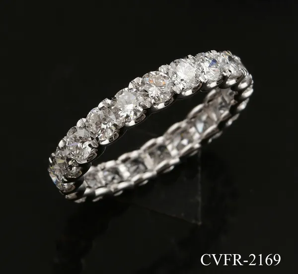 Silver_Eternity_Band_Ring_with_AAA+_Quality_Cubic_Zirconia_Stones_for_Women