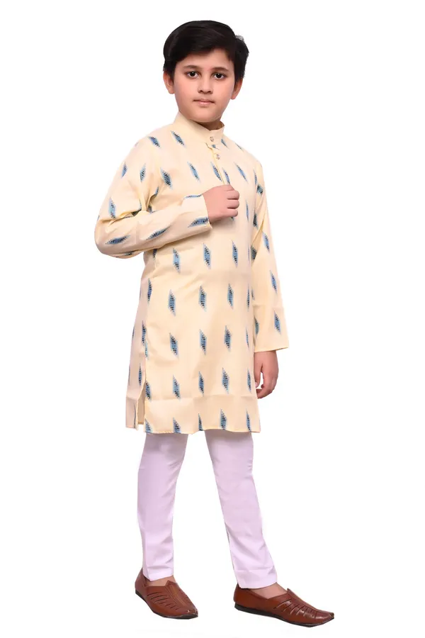 VALUE_CREATION_Boys_Printed_Straight_Kurta_With_Pyjamas