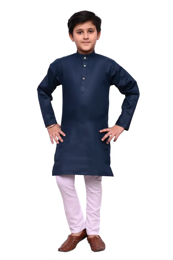 VALUE_CREATION_Boys_Mandarin_Collar_Neck_Kurta_With_Pyjamas_Sets