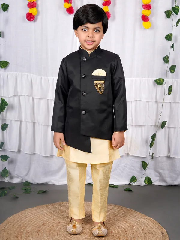 VALUE_CREATION_Boys_Solid_Kurta_with_Pyjama_&_Nehru_Jacket