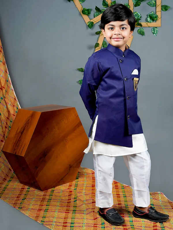 VALUE_CREATION_Boys_Solid_Kurta_with_Pyjama_&_Nehru_Jacket