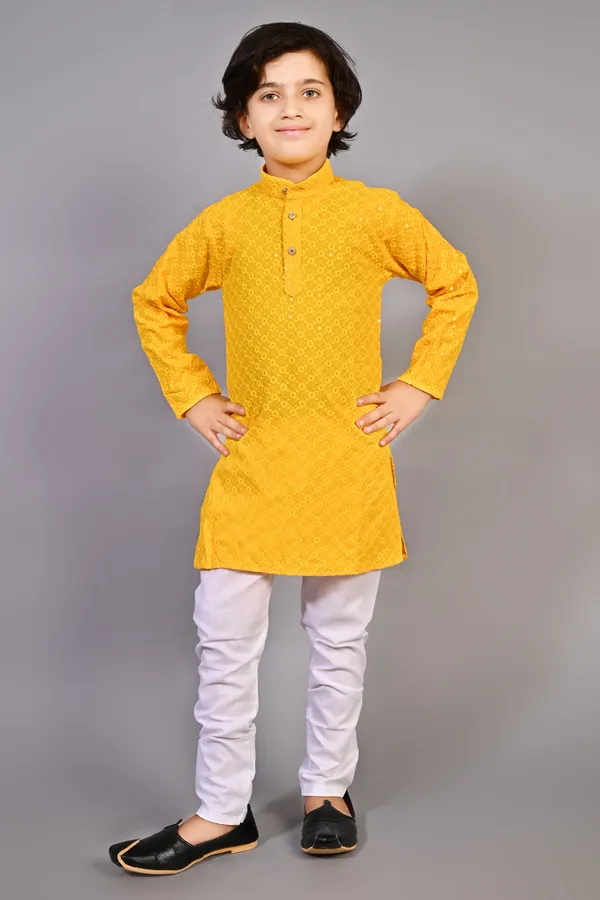 VALUE_CREATION_Boys_Embroidered_Band_Collar_Straight_Kurta_With_Pyjamas
