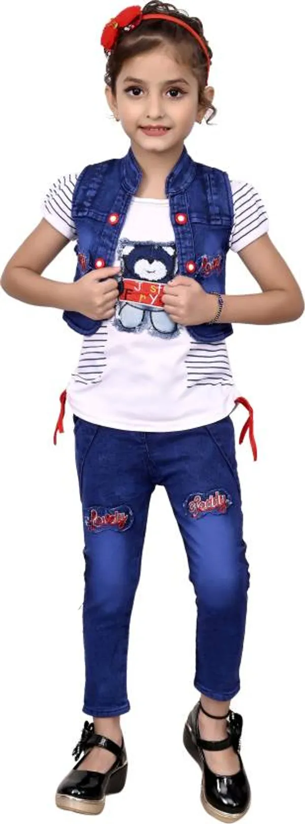 Value_Creation_Girls_Party(Festive)_T-shirt,_Jeans,_Jacket