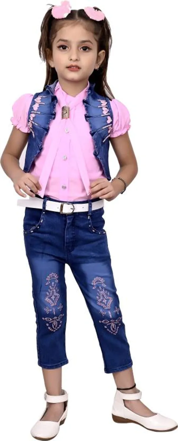 Value_Creation_Girls_Party(Festive)_T-shirt,_Jeans,_Jacket