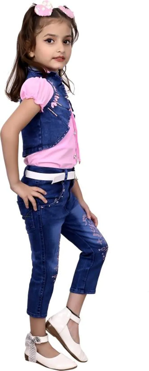 Value_Creation_Girls_Party(Festive)_T-shirt,_Jeans,_Jacket